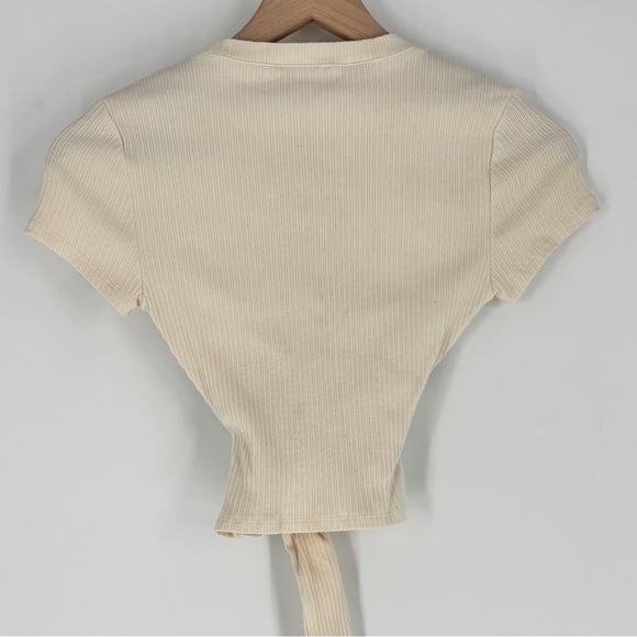 Revolve Lovers + Friends Lynn Top Cropped Ribbed Lynn Top - Picture 6 of 7